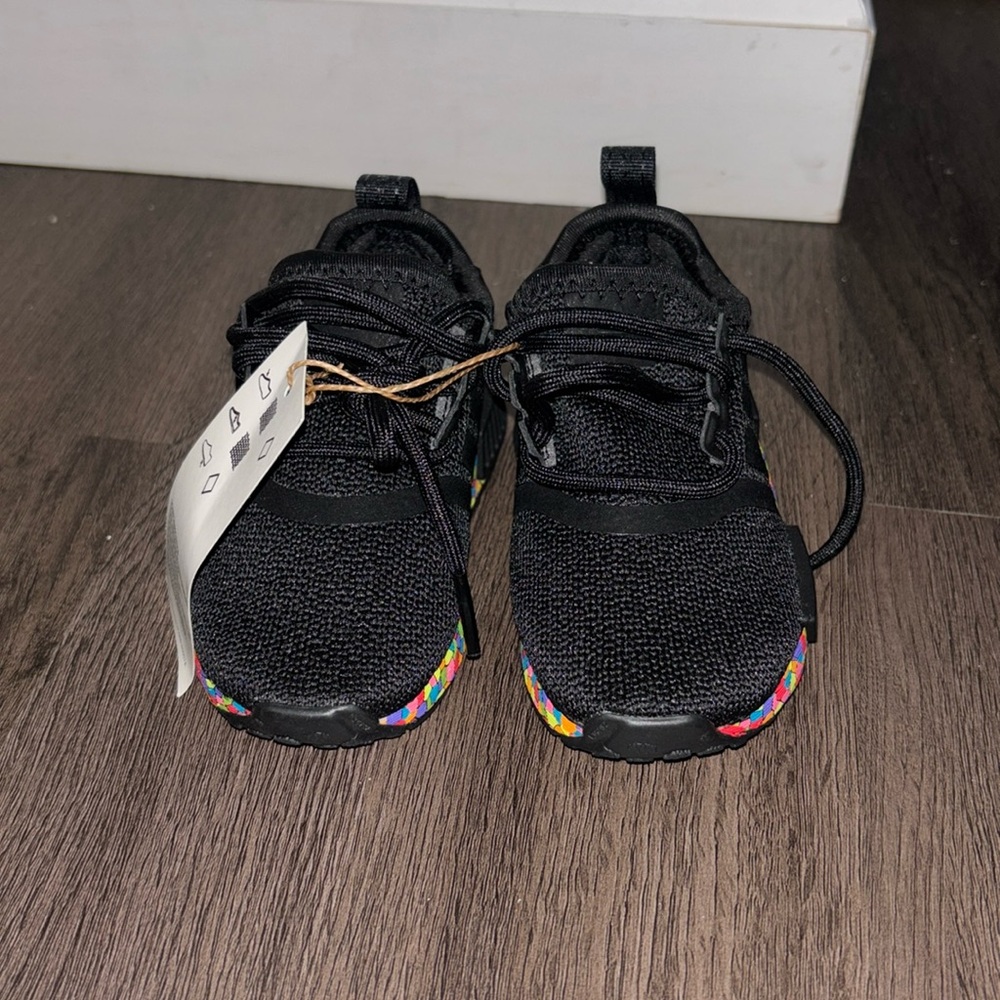 Toddler- adidas size 4